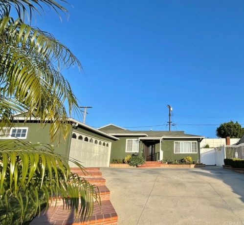 12202 Tanfield Dr, Whittier, CA 90604-3147