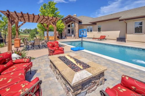 9562 Sara Gulch Cir, Parker CO 80138-7847 exterior