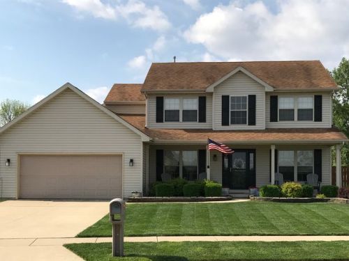 317 Walnut St, Tolono, IL 61880-9659