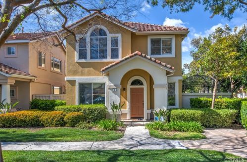2 Altezza, Irvine, CA 92606-8909