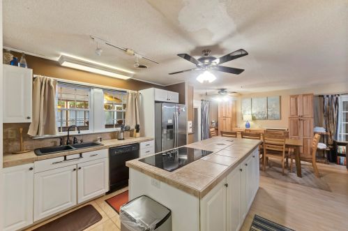 3405 Hartnett Blvd, Isle Of Palms SC  29451-2569 exterior