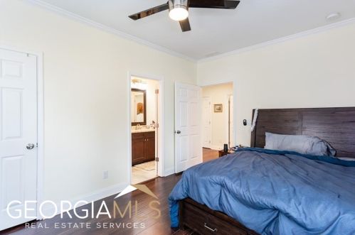 1723 Hardin Ave, Atlanta GA  30337-2059 exterior