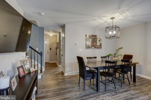 834 Ocean Ave, Lancaster PA  17603-5068 exterior