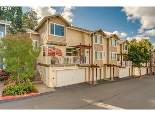 10727 Canterbury Ln, Portland OR  97224-3869 exterior