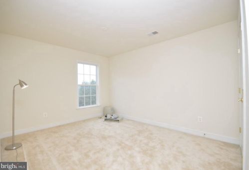 9547 Fintry St, Bristow, VA 20136-3519