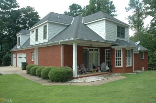 510 Riverside Dr, Lagrange, GA 30240-9633