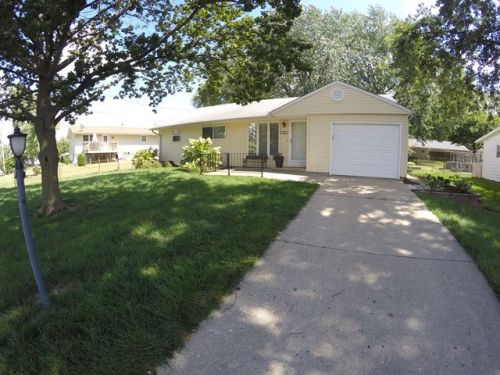 5826 Mackinac Dr, Peoria IL  exterior