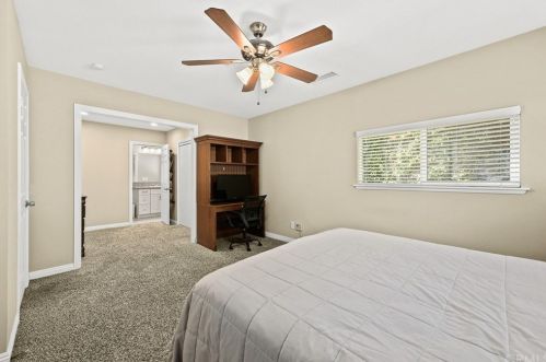 917 Notre Dame St, Upland CA 91786-2761 exterior