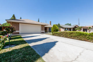 4484 Jones Ave, Riverside CA  92505-2806 exterior