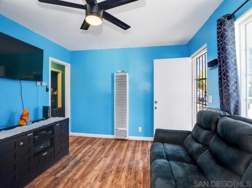4526 Craigie St, San Diego, CA 92102-3660