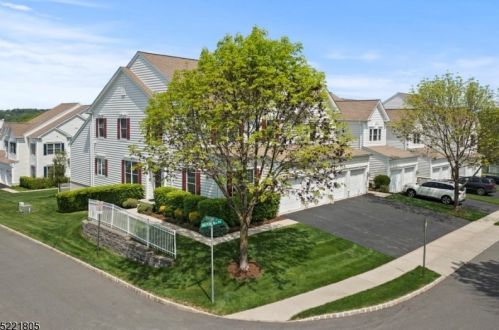 112 Independence Trl, Paterson NJ  07512-2808 exterior