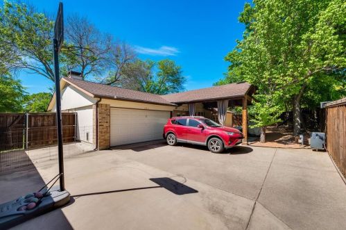 10914 Giddings Cir, Dallas TX  75238-2950 exterior