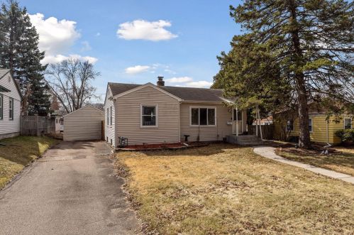 2710 2nd Ave, Saint Paul MN  55109-3320 exterior