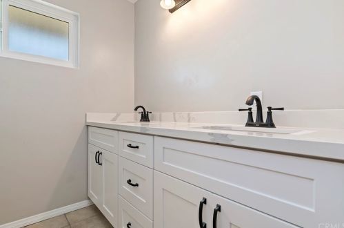15591 Golden Star Ave, Riverside CA  92506-5753 exterior