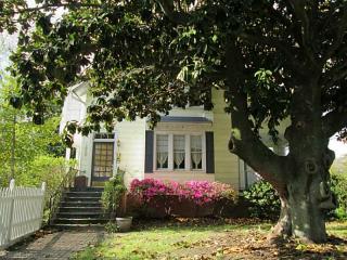 1200 Manchester Ave, Norfolk VA  23508-1123 exterior