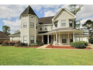 79 Rosedown Dr, Destrehan LA  70047-2532 exterior