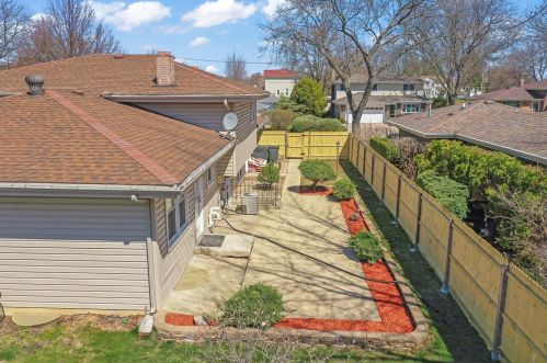 314 Alabama Trl, Carol Stream IL  60188-1378 exterior