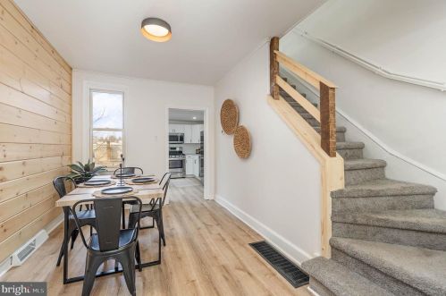 706 Beaver St, Lancaster PA  17603-5802 exterior