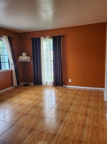 6415 Keltonview Dr, Pico Rivera, CA 90660-3459