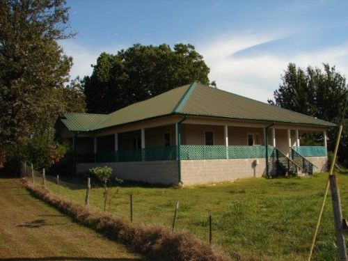 135 Park St, Oxford, AR 72565-9427