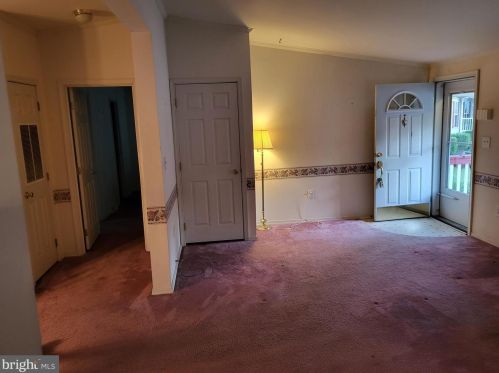 28 Shenandoah Dr, Erial, NJ 08081-5282