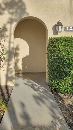 955 Sweetbriar Ln, Irwindale, CA
