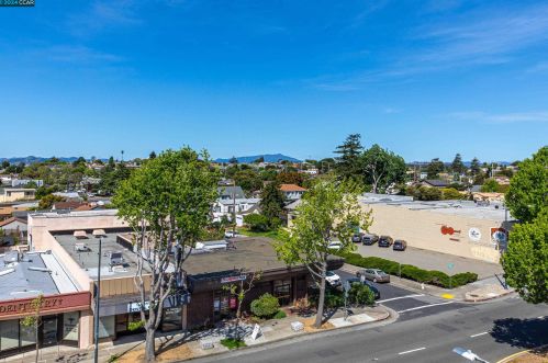 10300 San Pablo Ave, Richmond CA  94530-3138 exterior
