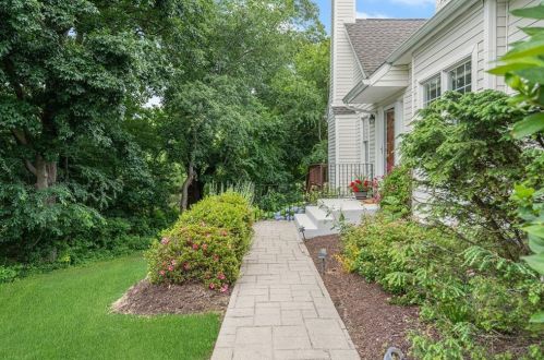 25 Ivy Garden Way, Warwick, RI 02818-2066