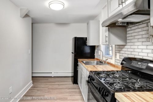 237 Drs James Parker Blvd, Tinton Falls NJ  07701-1338 exterior