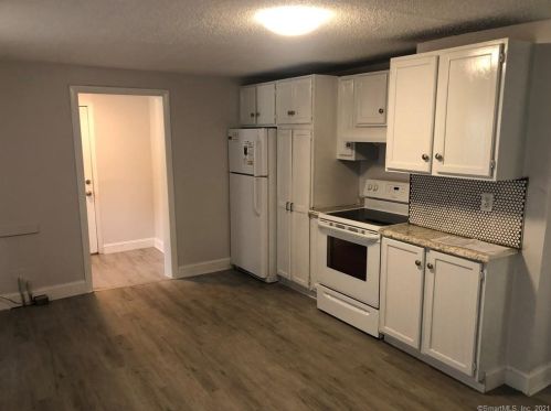 7 Beacon St, Waterbury, CT 06704-3421