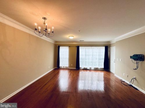 15233 Leicestershire St, Woodbridge VA  22191-6572 exterior