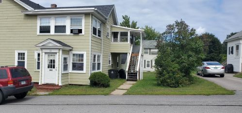 72 Winter St, Laconia, NH 03246-3128