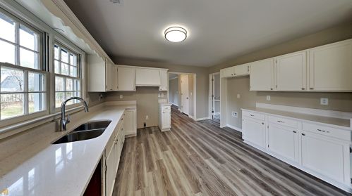 2253 Glencara Ct, Kennesaw, GA 30152-5839