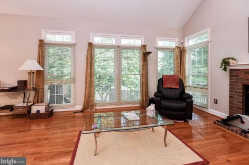 1909 Westchester Dr, Silver Spring MD 20902-3563 exterior