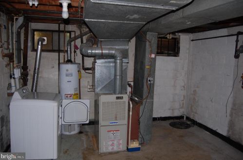 1100 Tanley Rd, Silver Spring MD 20904-2841 exterior