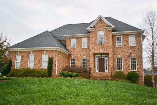 1074 Cedar Fox Ct, Forest, VA 24551-4638