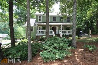 2592 Arbor Trl, Marietta, GA 30066-2254