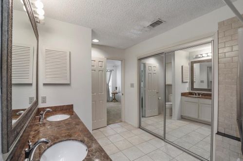 2312 Kenley St, Fort Worth TX  76107-4938 exterior