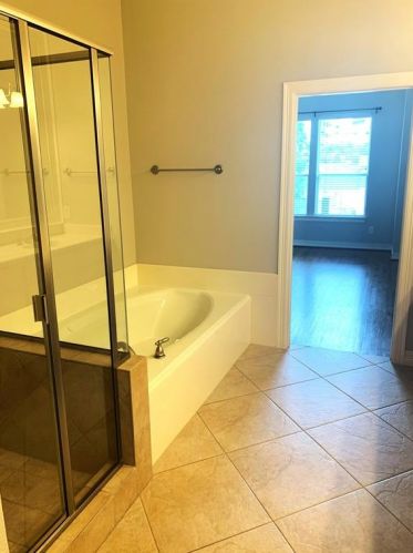 3610 Gillespie St, Dallas TX  75219-4839 exterior