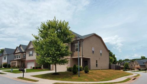9004 Lexington Ct, Braselton, GA 30517-3470