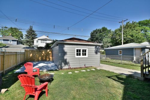 3426 East Ave, Forest View IL  60402-3745 exterior