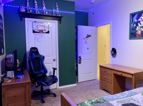 2513 Clarks Mill Ln, Fort Worth TX  76123-2621 exterior