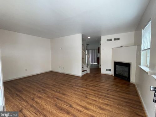 69 Chesapeake St, Lancaster PA  17602-4659 exterior