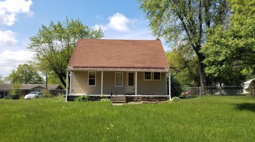 3940 Monterey Ave, Springfield OH  45504-3513 exterior