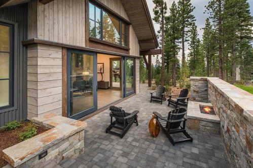 9512 Dunsmuir Way, Truckee CA exterior