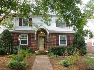 5215 Argall Ave, Norfolk, VA 23508-1712