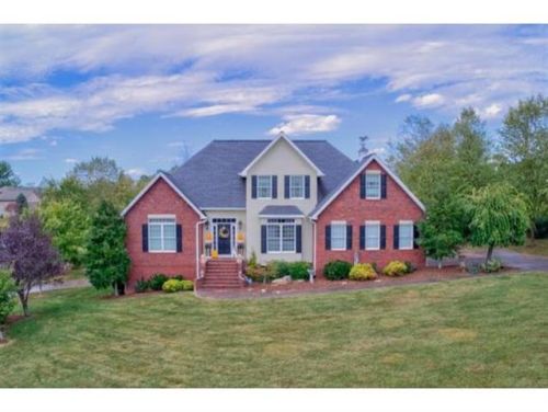 111 Stonebrook Loop, Elizabethton, TN 37643-4976