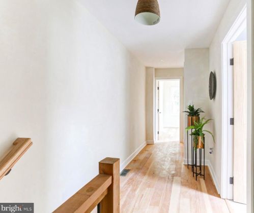 241 Elm St, Lancaster PA  17603-3445 exterior