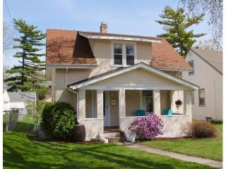 3339 Polk St, Minneapolis, MN 55418-1344