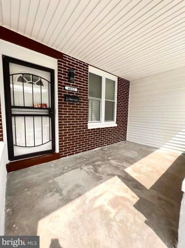 4812 10th St, Philadelphia PA 19141-3930 exterior